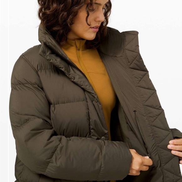Lululemon Wunderpuff Jacket - Picture 6 of 9